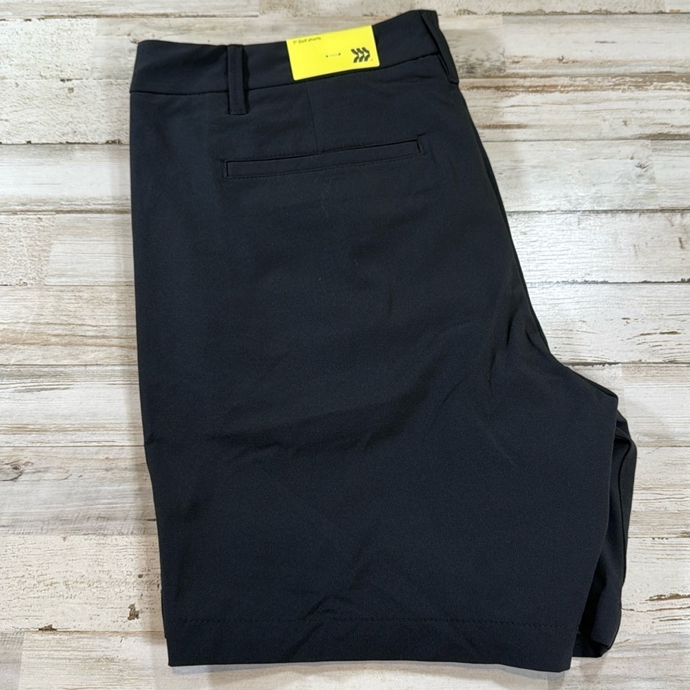 NWT 7” Black Golf Shorts Waist 34
